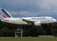 F-GRXC @ LSGG - Landing rwy 23 - by Shunn311