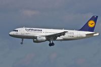 D-AILR @ EDDF - Airbus A319-114 - by Jerzy Maciaszek