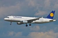 D-AIQS @ EDDF - Airbus A320-211 - by Jerzy Maciaszek