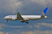 N778UA @ EDDF - Boeing 777-222 - by Jerzy Maciaszek