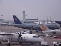 N825UA @ CVG - united a319 - by christian maurer