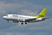 YL-BBQ @ EDDF - Boeing 737-522 - by Jerzy Maciaszek