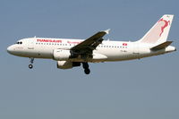 TS-IMJ @ EBBR - Arrival of flight TU516 to RWY 25L