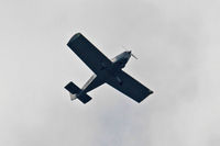 N708HU @ EEN - 2800 feet heading South from Keene, NH