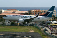C-GWBX @ SXM - visitor - by Wolfgang Zilske