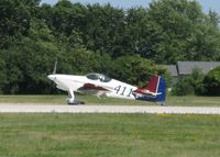 N790DW @ KOSH - EAA AirVenture 2011