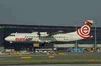 SP-LFG @ LOWW - EuroLot ATR 72 - by Thomas Ranner
