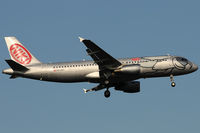 OE-LEU @ VIE - Flyniki - by Chris Jilli