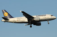 D-AILP @ VIE - Lufthansa - by Chris Jilli