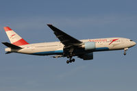 OE-LPC @ VIE - Austrian Airlines - by Chris Jilli