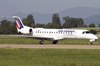 F-GRGF @ LFST - decelerating after touchdown - by Friedrich Becker