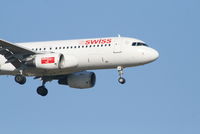 HB-IJX @ EBBR - Arrival of flight LX786 to RWY 02 - by Daniel Vanderauwera
