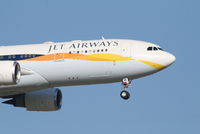 VT-JWK @ EBBR - Arrival of flight 9W228 to RWY 02