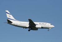 4X-EKE @ EBBR - Flight LY331 is descending to RWY 02