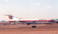 N7260U @ PHX - United - by Henk Geerlings