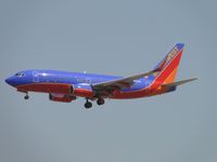 N491WN @ ONT - On final for runway 26R - by Helicopterfriend