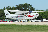 N983SP @ OSH - 1999 Cessna 172S, c/n: 172S8185 - by Terry Fletcher