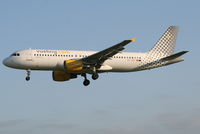 EC-JZQ @ EBBR - Arrival of flight VY8988 to RWY 25L