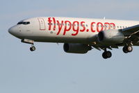 TC-AGP @ EBBR - Arrival of flight PC3317 to RWY 25L