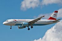 OE-LBN @ EDDF - Airbus A320-214 - by Jerzy Maciaszek