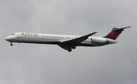N920DL @ DTW - Delta MD-88