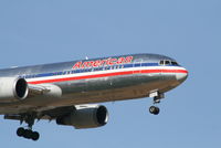 N390AA @ EBBR - Arrival of flight AA088 to RWY 02 - by Daniel Vanderauwera