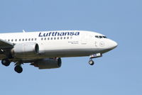 D-ABER @ EBBR - Arrival of flight LH1008 to RWY 02