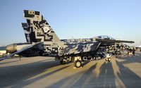 165677 @ KOSH - AIRVENTURE 2011