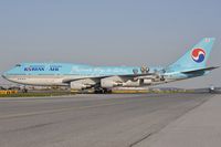 HL7488 @ LOWW - Korean Air Boeing 747-400 - by Dietmar Schreiber - VAP