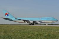 HL7466 @ LOWW - Korean Air Boeing 747-400 - by Dietmar Schreiber - VAP