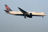 N1604R @ EBBR - Early arrival of flight DL080 to RWY 02