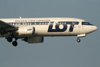 SP-LLB @ EBBR - Arrival of flight LO235 to RWY 02 - by Daniel Vanderauwera
