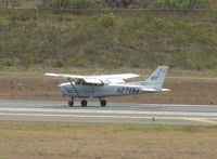 N274MM @ PHOG - Cessna 172S Skyhawk landing on runway 2. - by Kreg Anderson