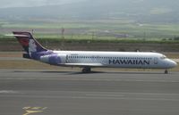 N484HA @ PHOG - Hawaiian Airlines Boeing 717-200 - by Kreg Anderson