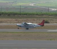 N862MA @ PHOG - Mokulele Airlines Cessna 208B Grand Caravan - by Kreg Anderson