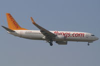 TC-AAN @ EBBR - Arrival of flight PC801 to RWY 02