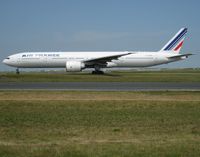 F-GZNC @ LFPG - third of the current registration sequence - by Alain Durand