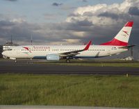 OE-LNR @ LFPG - taxying to gate at T2D, the 737-800s happen occasionally on OS services to/from CDG