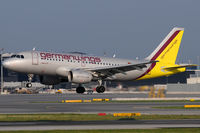 D-AKNQ @ VIE - germanwings