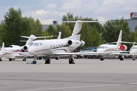 N410UJ @ VIE - Private - by Chris Jilli