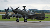 G-CDWH @ EGSU - DULL AND RAINY DAY