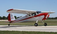 N76671 @ KGBG - Cessna 140