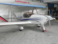 SP-GEH @ EHLE - Flying School at Lelystad Airport - by Henk Geerlings
