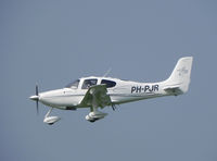 PH-PJR @ EHLE - Pleasure flight - by Henk Geerlings