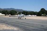 N7232V @ CL35 - Ready to take another glider up