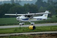 N915MA @ I19 - 1999 Cessna 172S