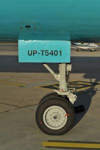 UP-T5401 @ LOWW - Kazakstan Government Tupolev 154 - by Dietmar Schreiber - VAP
