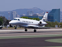 N737QS @ KSMO - N737QS arriving on RWY 21 - by Torsten Hoff