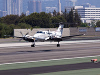 N300TN @ KSMO - N300TN arriving on RWY 21 - by Torsten Hoff
