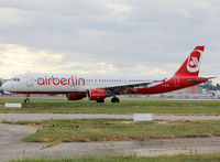 D-ALSD @ LFBO - Taxiing holding point rwy 32R after emergency landing... - by Shunn311